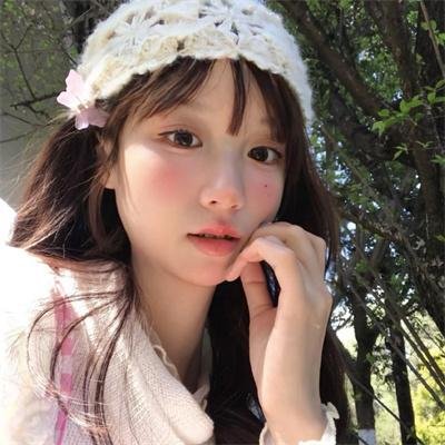 大小姐才不会玩格斗游戏